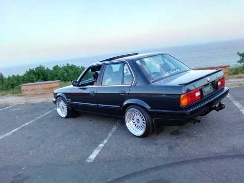diamond black 325i
