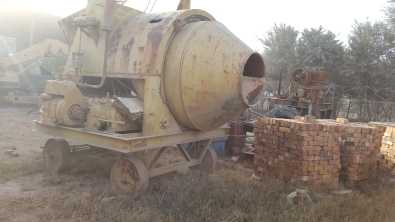 Diesel driven concrete mixer