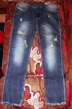 Diesel Zatiny Jeans R1000