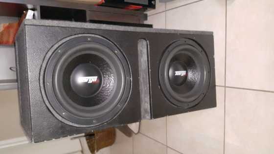 Digital Design M1c amp 2 Targa TG-1204 DW subs in box