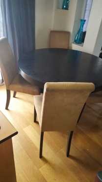 Dining Table with 4 chairs