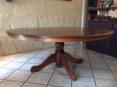 Diningroom Table