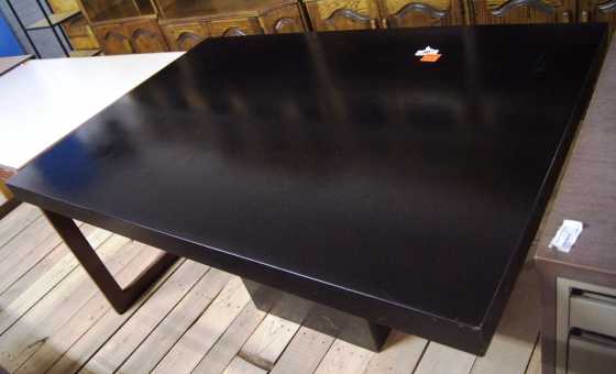 Diningroom Table S017340A