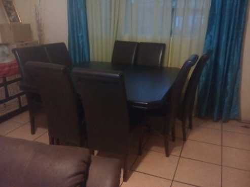 Dinning room table with 8 chairs