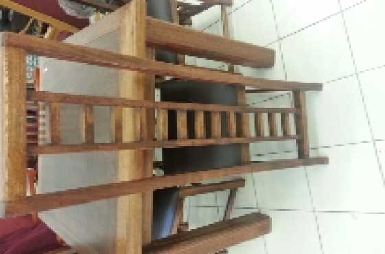 Dinning suite Oak 4 chairs for sale