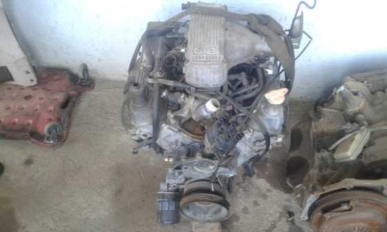 DISCOVERY 3.9 V8 AUTOMATIC ENGINE