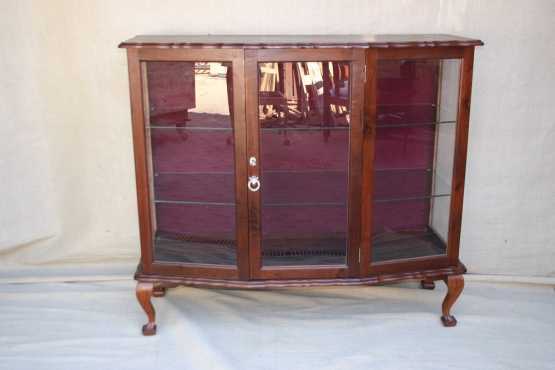 Display cabinet