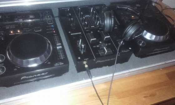 DJ Package 2X Pioneer 350 CDJS  DJM350 Mixer
