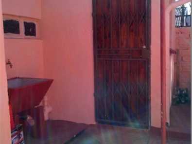 Dobsonville outside room to let for R1500