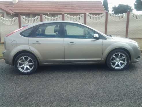 Don039t miss ford focus Hatchback R65000 negOTIABLE bargain.