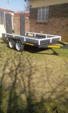 Double axel 3ton trailer with breaks.