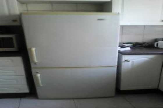 DOUBLE DOOR FRIDGEFREEZER FOR SALE