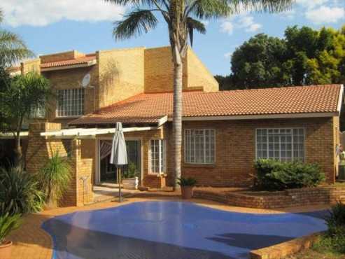 Double Storey House for Sale Glen Marais, Kempton Park