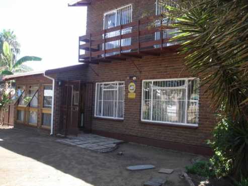 DOUBLE  STOREY HOUSE IN MOUNTAIN VIEW.  PRETORIA