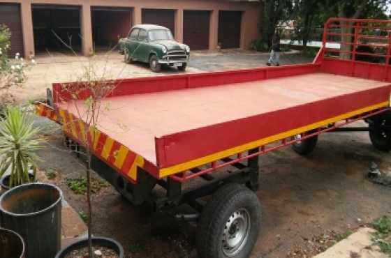 draai bank trailer te koop