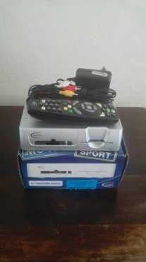 DSTV Decoders  Dish with LNB and Bracket