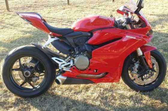 Ducati 1299 panegale. 2015