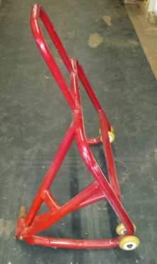 Ducati Stand only R1500 red