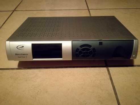 Duel view DSTV decoder