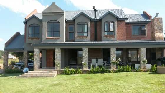 Dullstroom double story 4 bedroom house For Sale