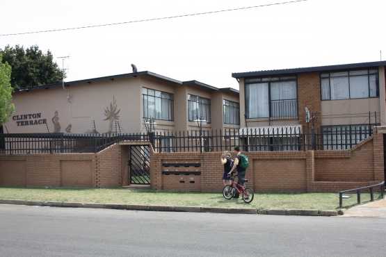 DUPLEX TO RENT, CLINTON TERRACE, PIENAAR STREET, KEMPTON PARK