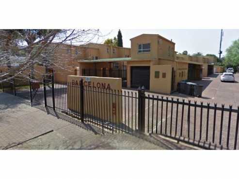 Duplex to rent in Wonderboom South - N351