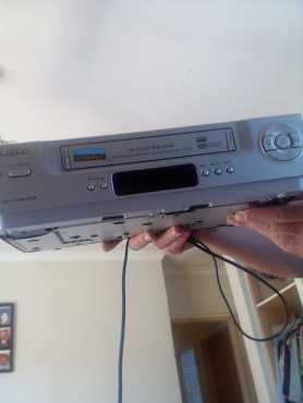 DVD player for sale. Works 100