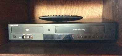 DVD - VCR combo player