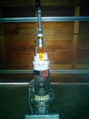 Dyson Ball Upright Vacuum cleaner for Sale