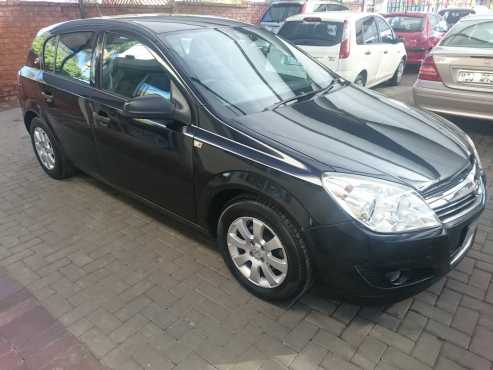 Easter Madness Sale - 2008 Opel Astra 1.4 Essentia - Black Beau Neat Hatch...