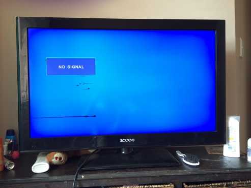 Ecco 40 inch LCD Tv for sale in working condition.