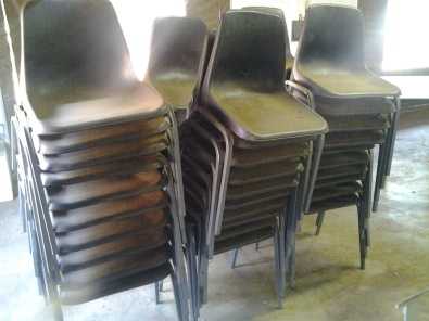 econo chairs black