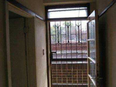 EDENVALE CENTRAL 1,5bedroomed flat to let R3900