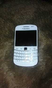 EK HET N BLACKBERRY 9900