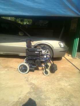 Electric wheelchair