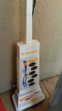 Electrolux 6 in 1 600 SLC Multipurpose Home Cleaner