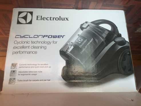 Electrolux Cyclone Vacuum Cleaner