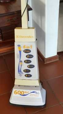 Electrolux Matwasser.