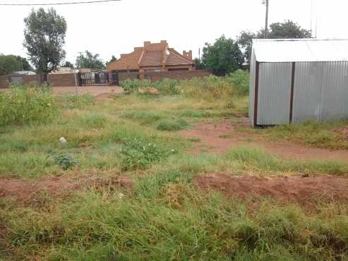 EMPTY STAND FOR SALE SOSHANGUVE BLOCK R