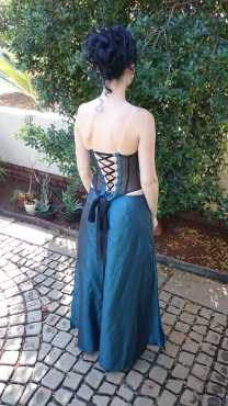 Evening dress for R1500 (Neogotiable)