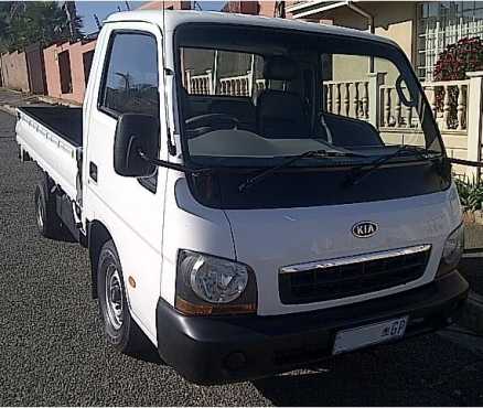 EXCELLENT WORKER KIA K2700