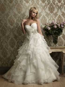 Exquisite Wedding Gowns from R6000 amp R100 Bridal Gown Fitting Appointments