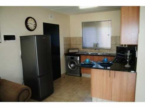 extremely 2 bedroom ground floor unit in eco park estate