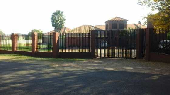 Family entertainer dream home in Centurion