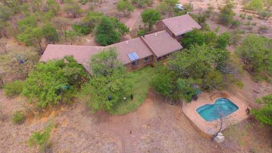 Farm for Sale in Kameelfontein