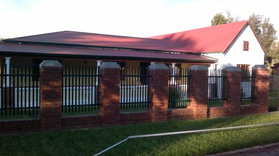 Farm house in the city - Pretoria Gardens area