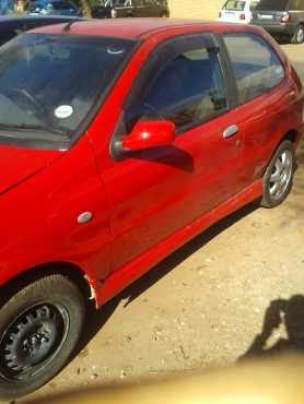 FIAT PALIO 1,2 L 2004