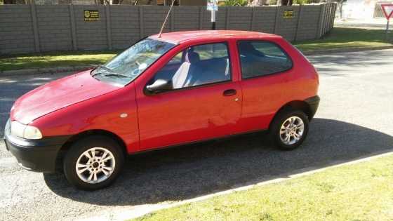 Fiat Palio, 2004, car still in very good condition and very light on fuel  R23000   0820520428
