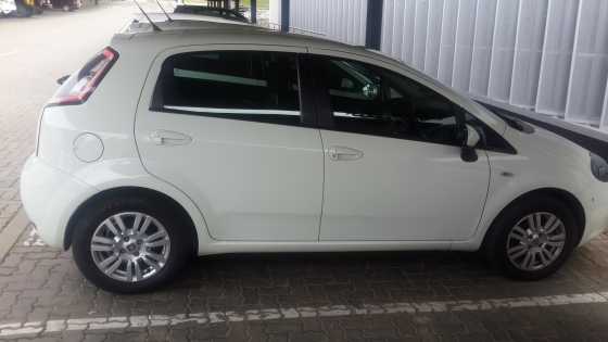 Fiat Punto 1400 Easy 2013 Urgent sale