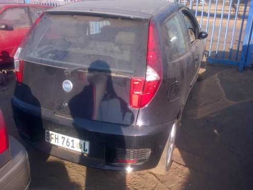 FIAT PUNTO 2005 STRIPPING FOR SPARES CALL